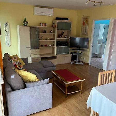 Logement Vic-Fezensac Bagian luar foto