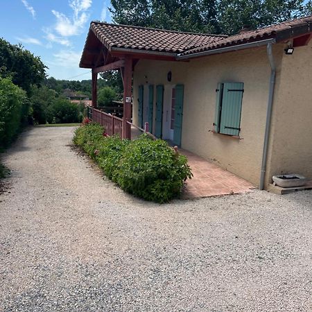 Logement Vic-Fezensac Bagian luar foto