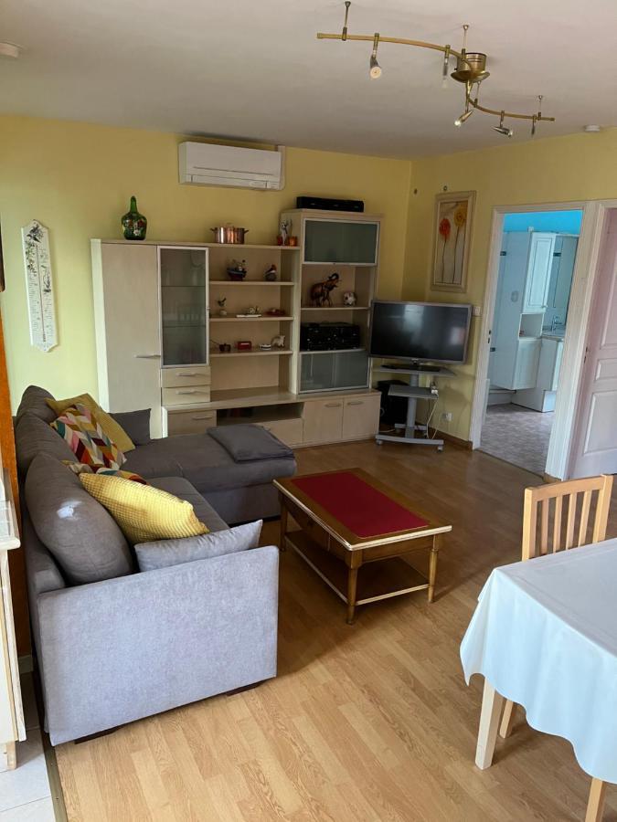 Logement Vic-Fezensac Bagian luar foto